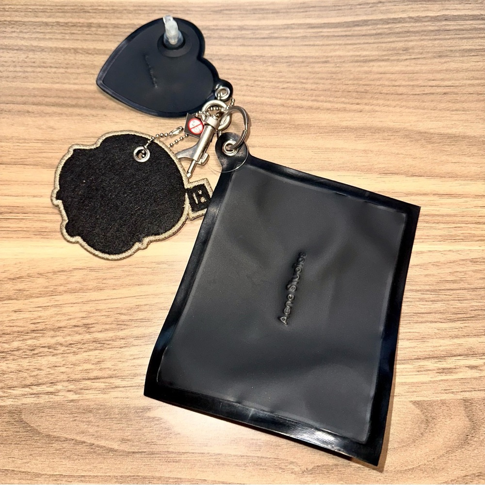 ACNE STUDIOS PVC Key Fob - Picture 7 of 8